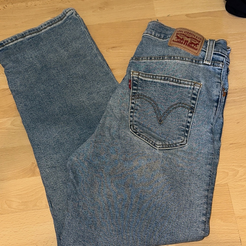 Levi's women’s rib cage straight ankle Jean